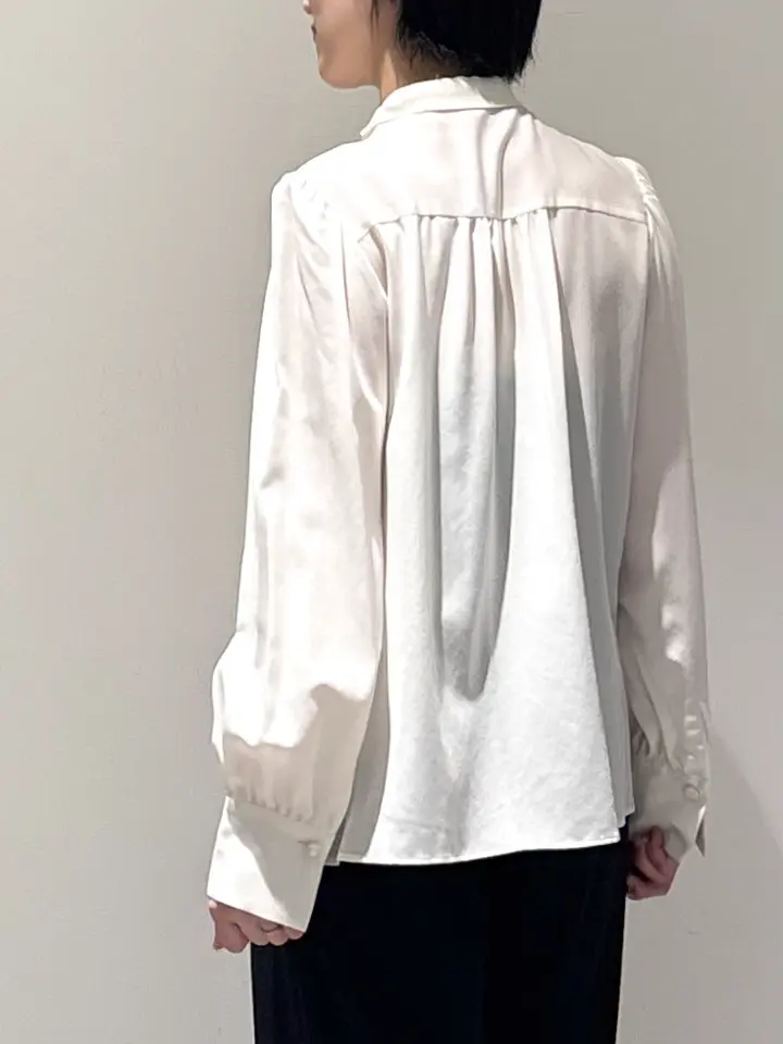 GRACE CONTINENTAL A.FUKUDA コーディネート画像