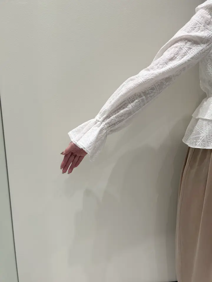 GRACE CONTINENTAL Taura コーディネート画像