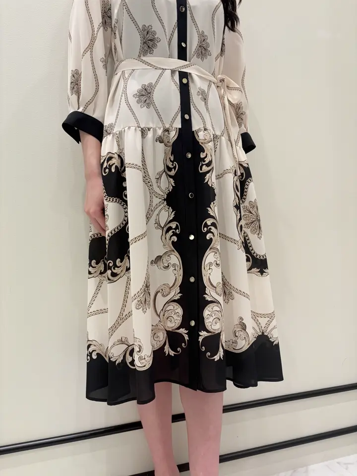 GRACE CONTINENTAL Hotei コーディネート画像