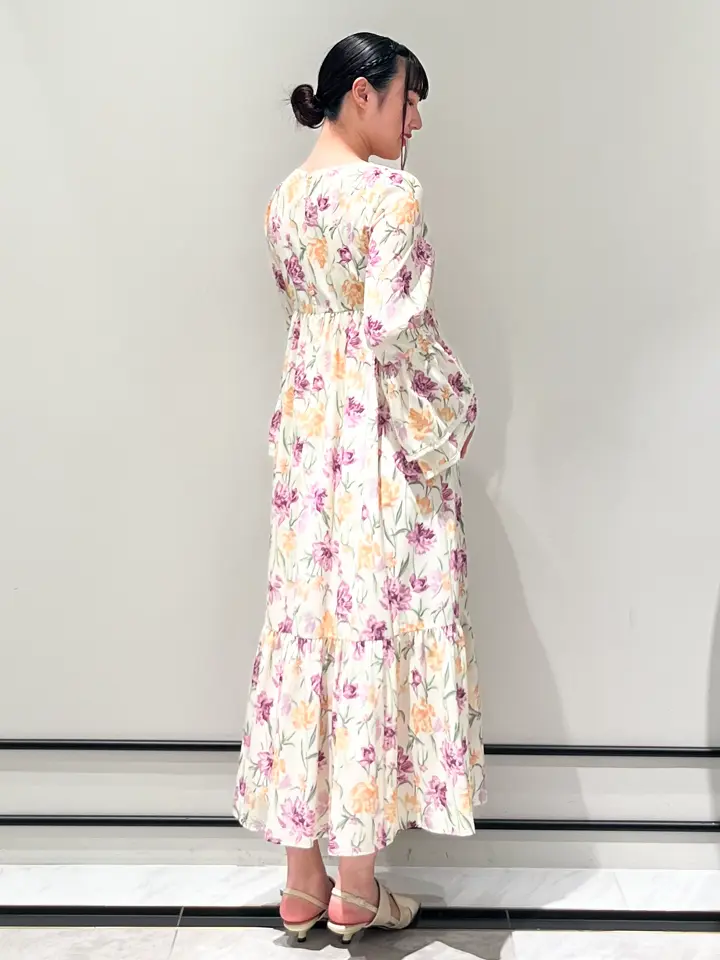 GRACE CONTINENTAL CHISAKO.S コーディネート画像