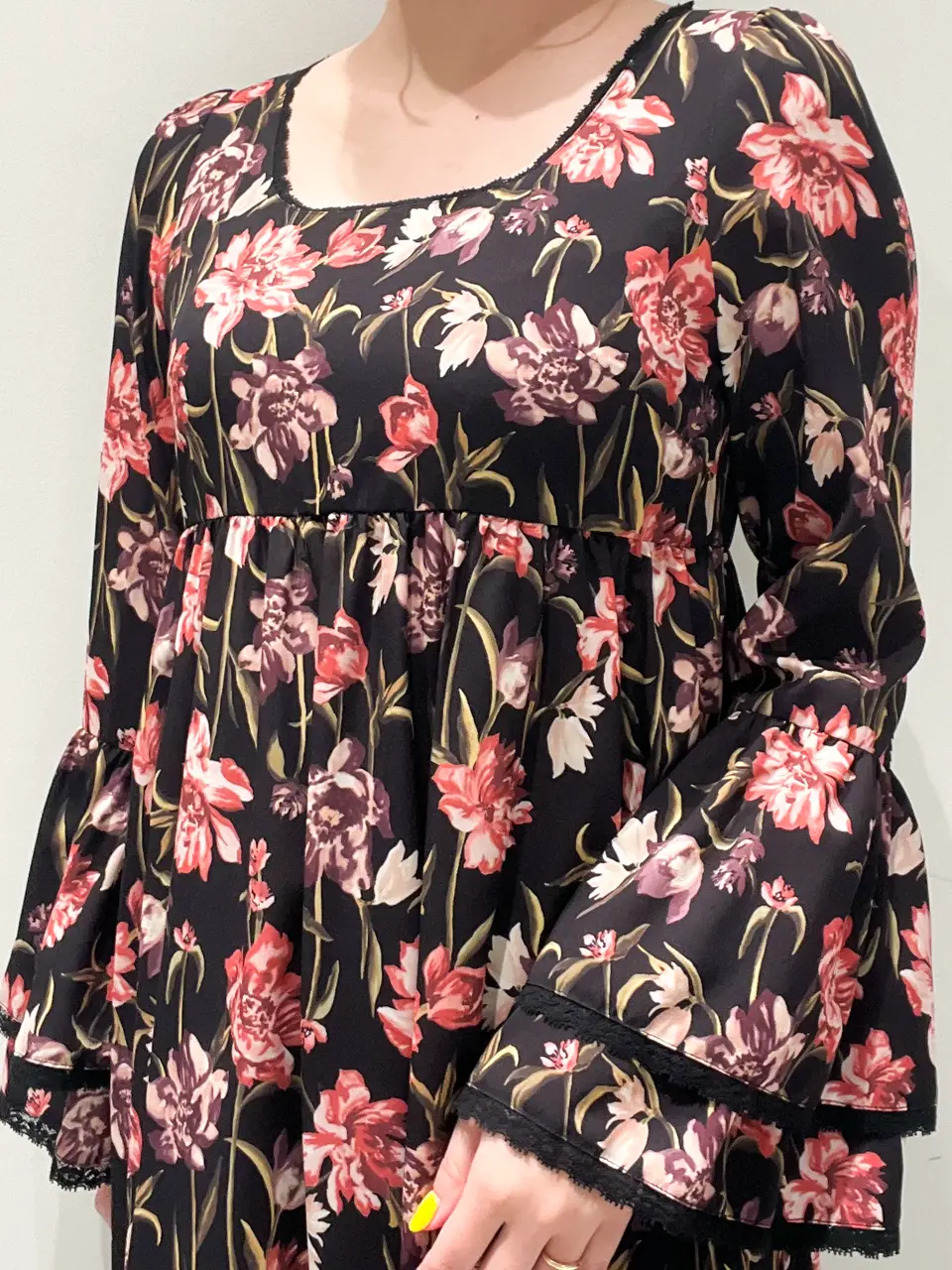 GRACE CONTINENTAL CHISAKO.S コーディネート画像