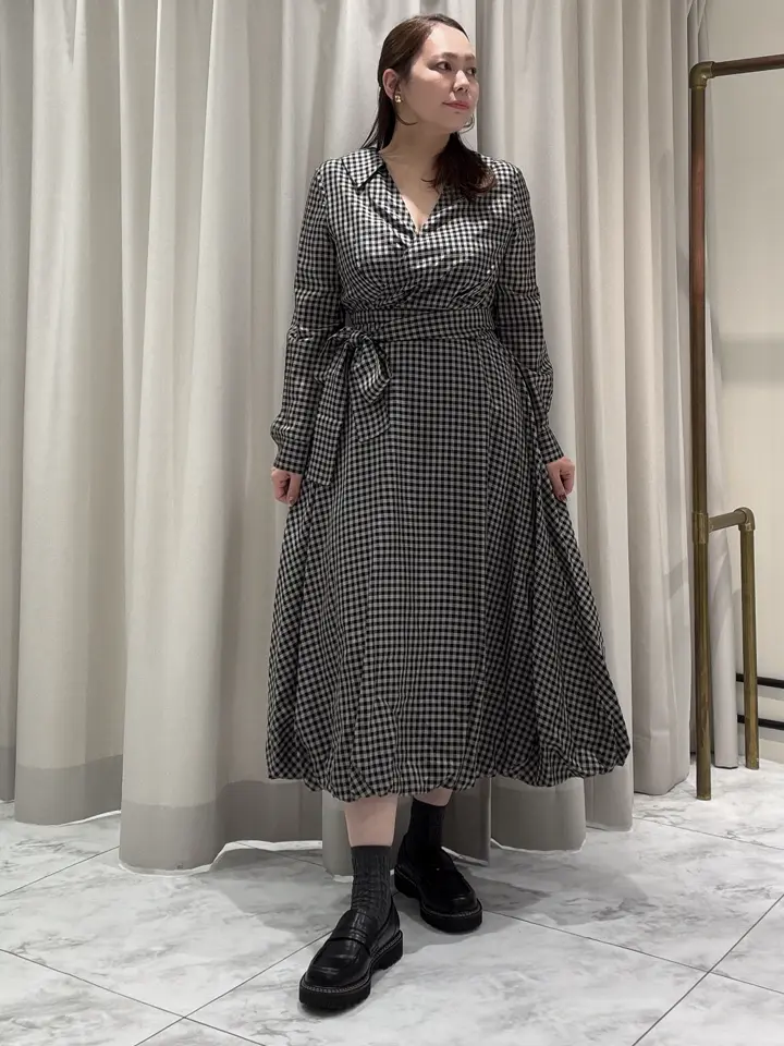 GRACE CONTINENTAL Izumi コーディネート画像