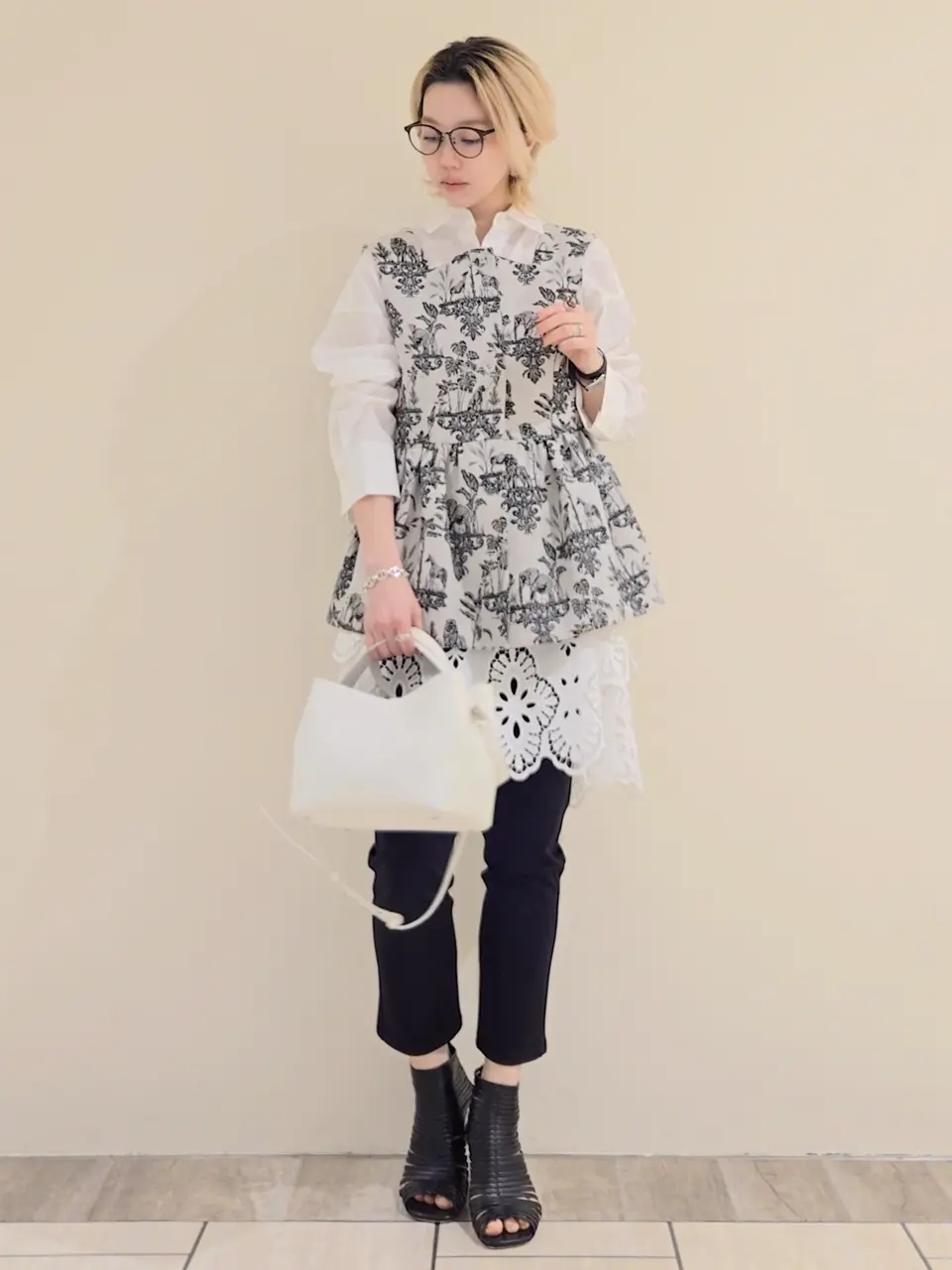  isono yui コーディネート画像