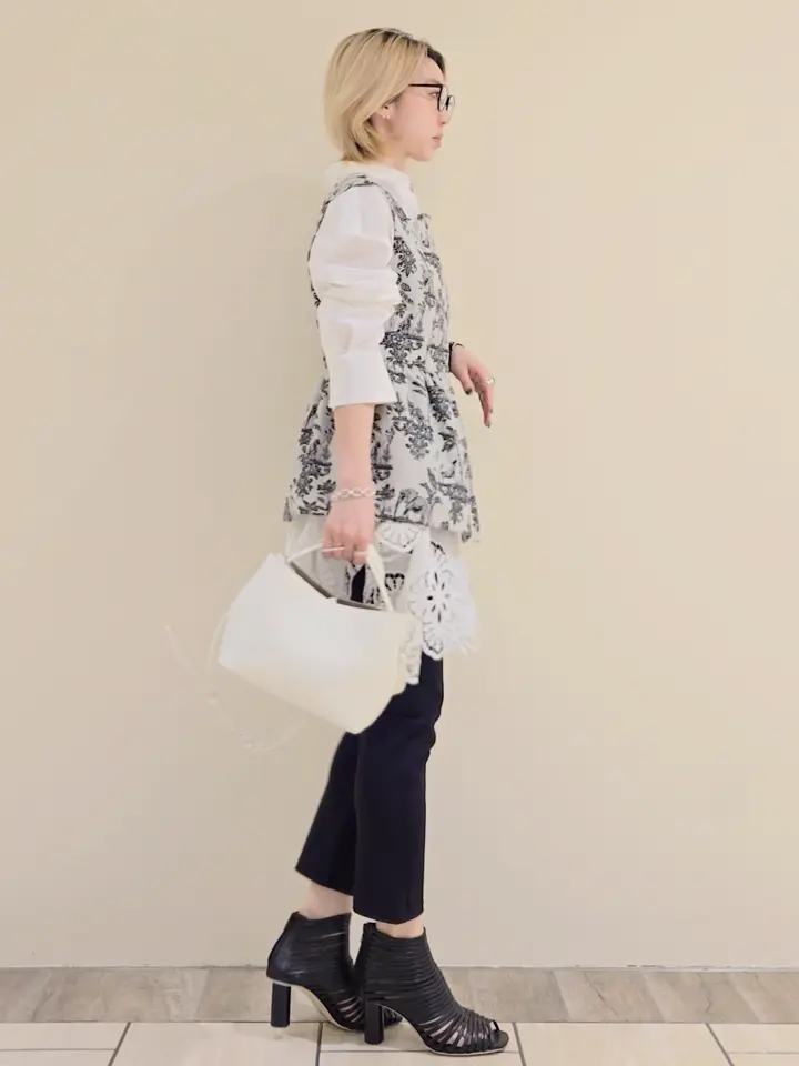 GRACE CONTINENTAL isono yui コーディネート画像