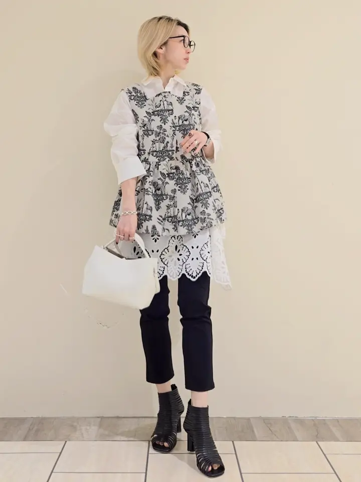 GRACE CONTINENTAL isono yui コーディネート画像