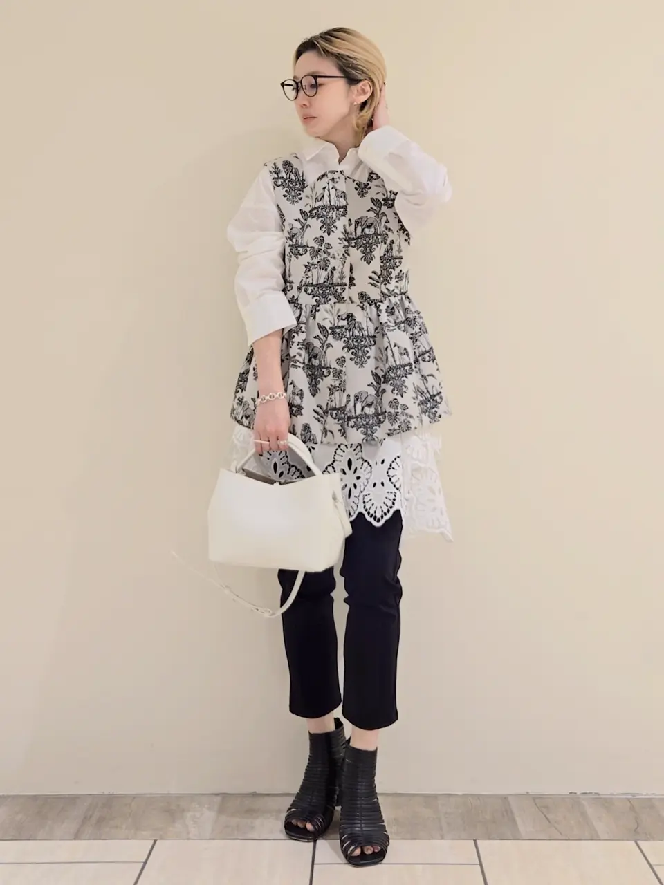 GRACE CONTINENTAL isono yui コーディネート画像