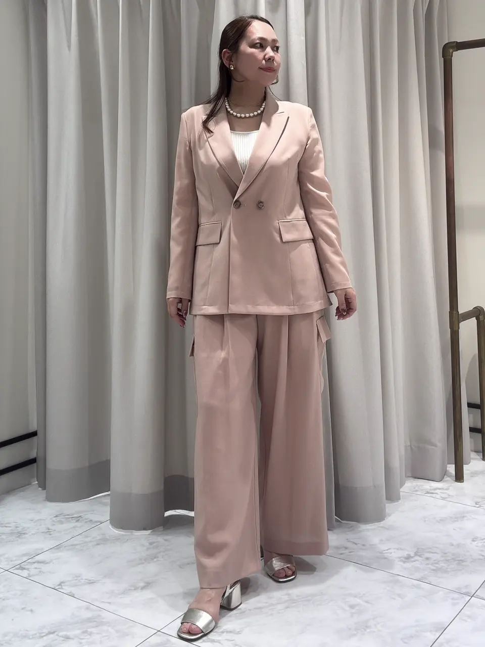  泉　敦子 コーディネート画像