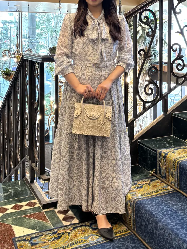 GRACE CONTINENTAL HIGASHIGAWA.R コーディネート画像