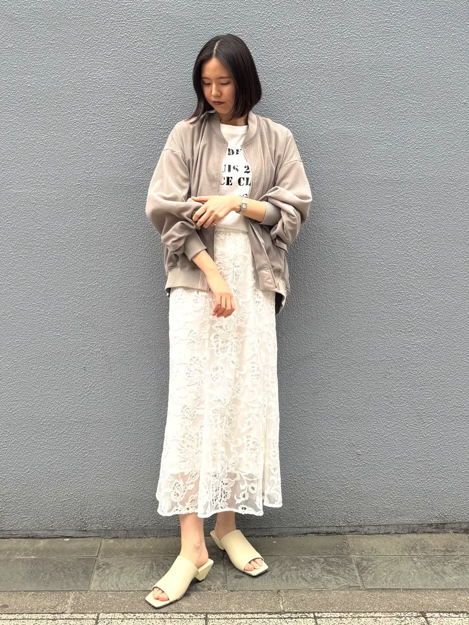 GRACE CONTINENTAL 伊藤　静華 コーディネート画像