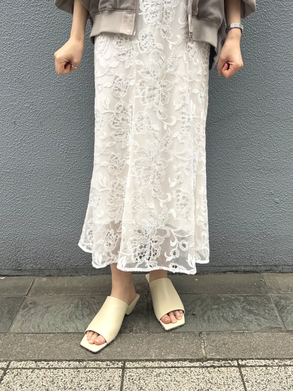 GRACE CONTINENTAL 伊藤　静華 コーディネート画像