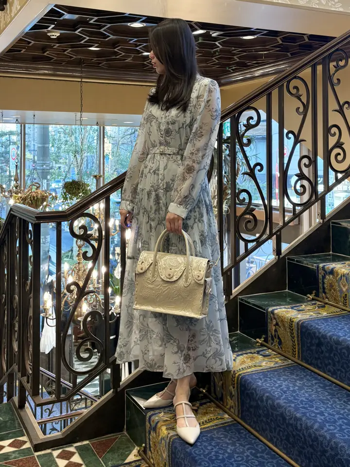 GRACE CONTINENTAL Shiori コーディネート画像