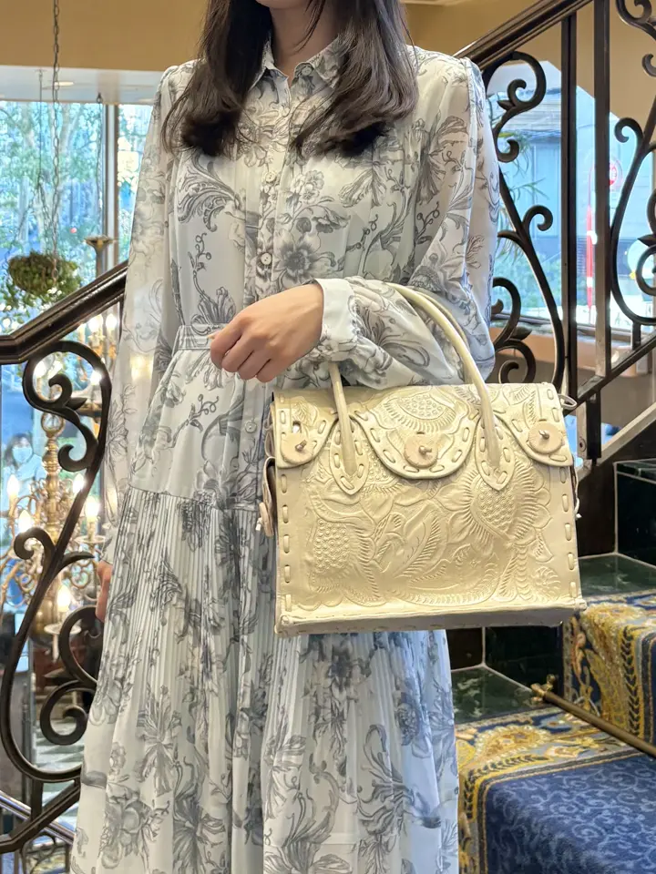 GRACE CONTINENTAL Shiori コーディネート画像