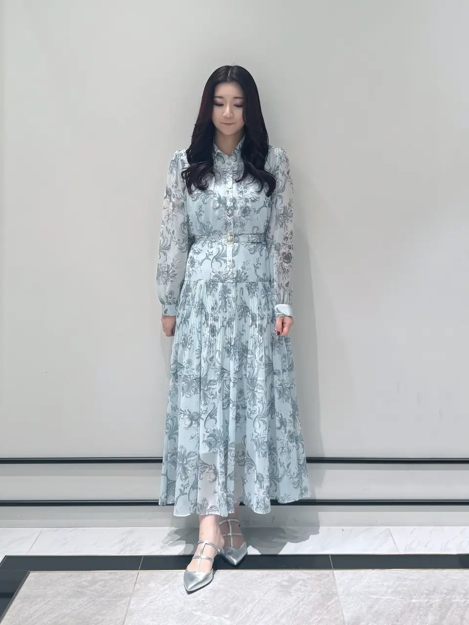 GRACE CONTINENTAL MOMOKO コーディネート画像