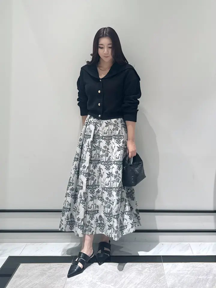 GRACE CONTINENTAL MOMOKO コーディネート画像