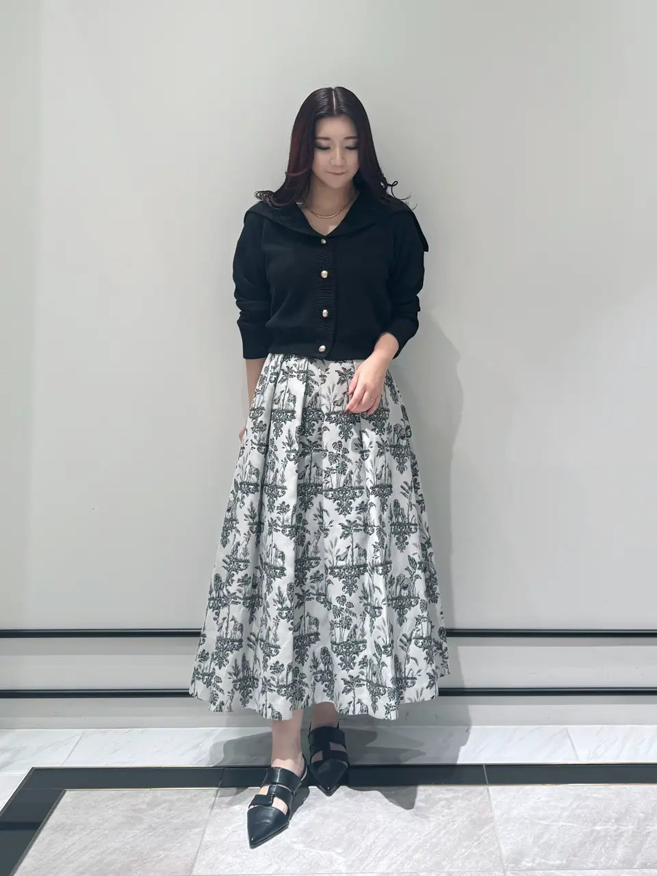 GRACE CONTINENTAL MOMOKO コーディネート画像