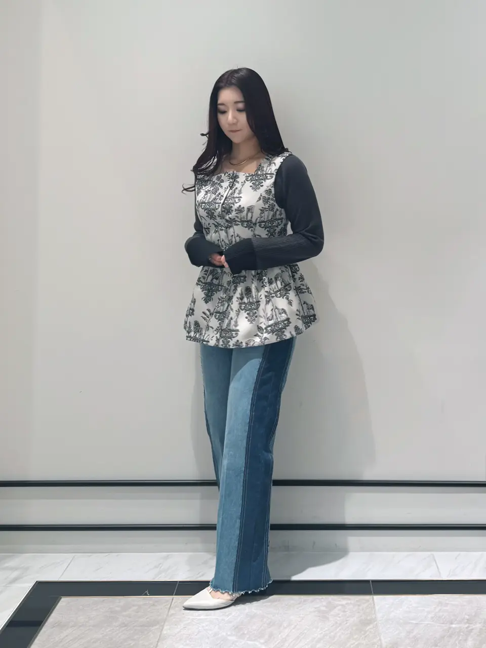 GRACE CONTINENTAL MOMOKO コーディネート画像