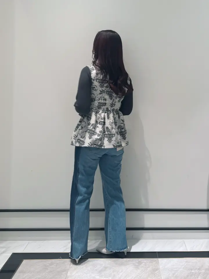 GRACE CONTINENTAL MOMOKO コーディネート画像