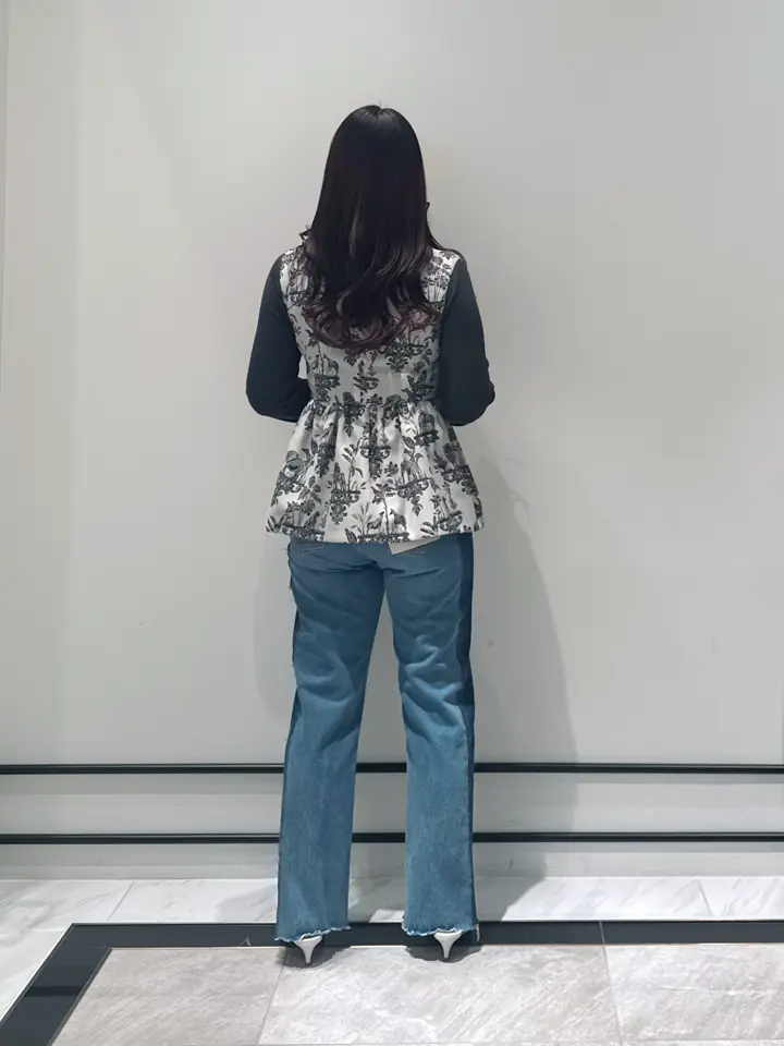 GRACE CONTINENTAL MOMOKO コーディネート画像