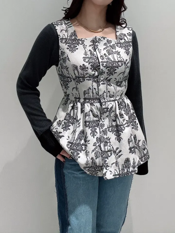 GRACE CONTINENTAL MOMOKO コーディネート画像