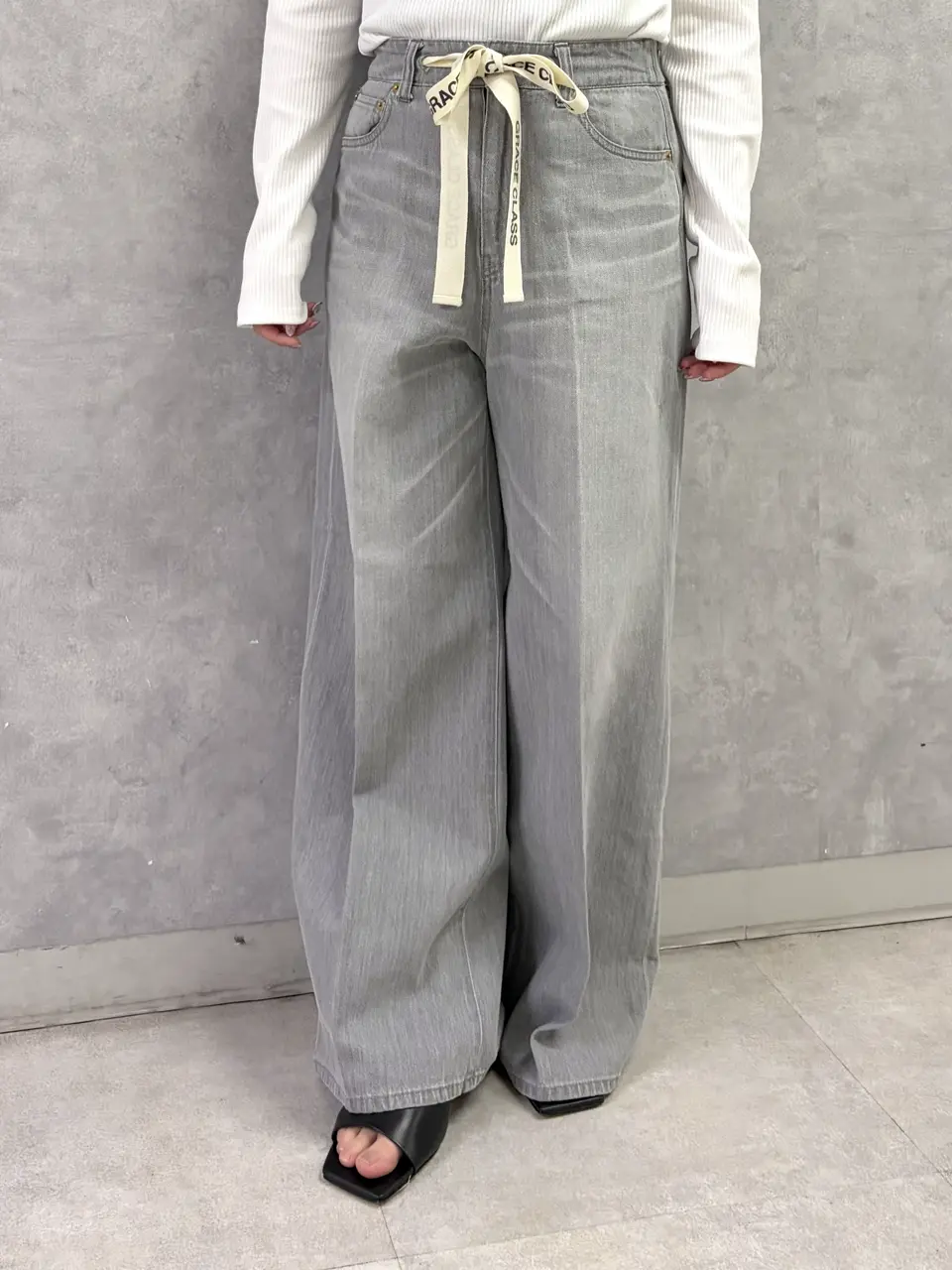 GRACE CONTINENTAL RINA コーディネート画像