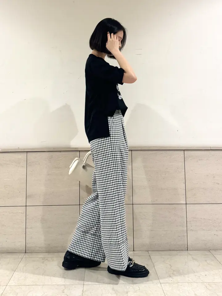 GRACE CONTINENTAL 伊藤　静華 コーディネート画像