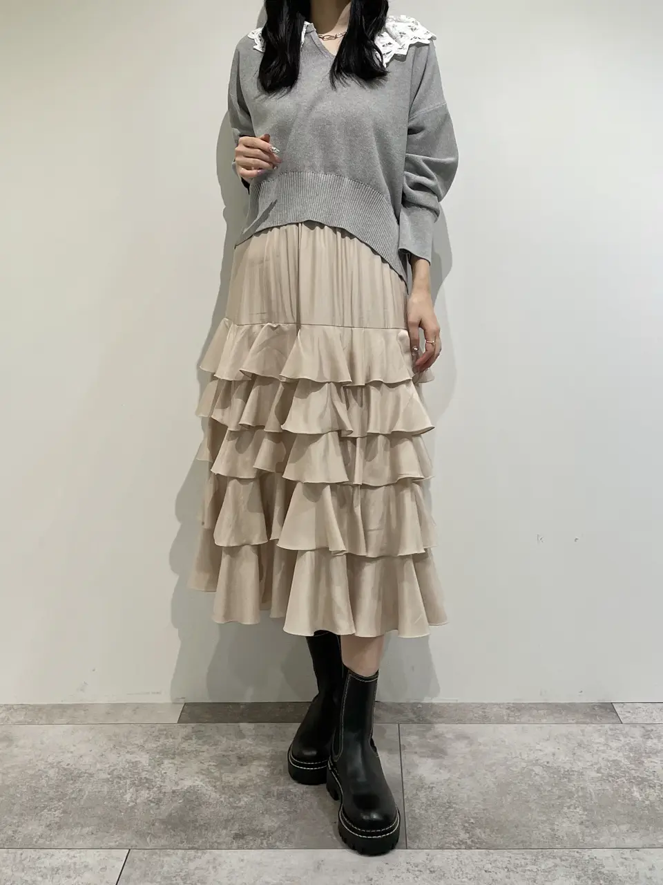 GRACE CONTINENTAL 端場 わかな コーディネート画像