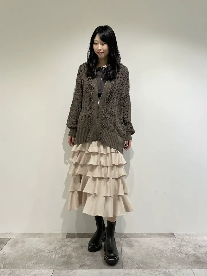 GRACE CONTINENTAL 端場 わかな コーディネート画像