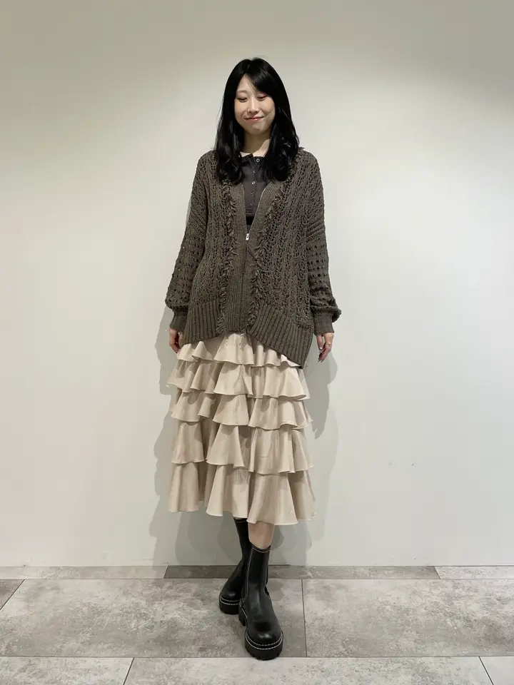 GRACE CONTINENTAL 端場 わかな コーディネート画像