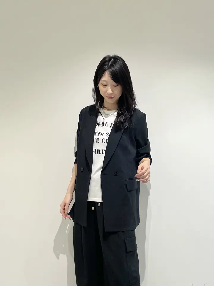 GRACE CONTINENTAL 端場 わかな コーディネート画像