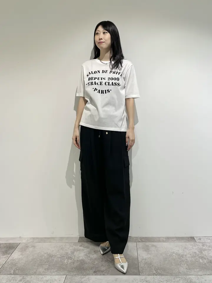 GRACE CONTINENTAL 端場 わかな コーディネート画像