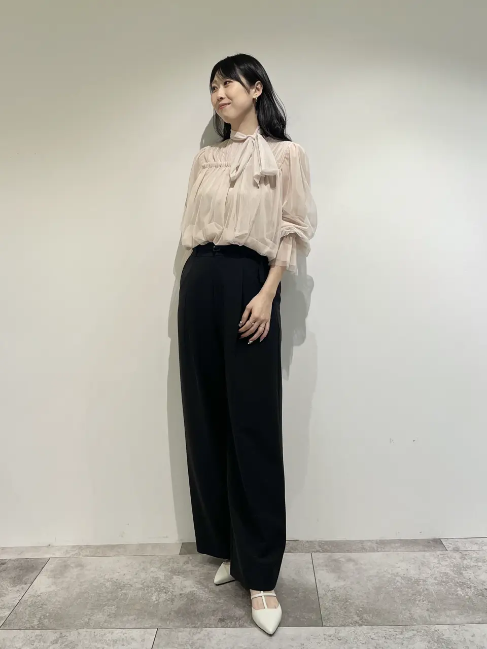 GRACE CONTINENTAL 端場 わかな コーディネート画像