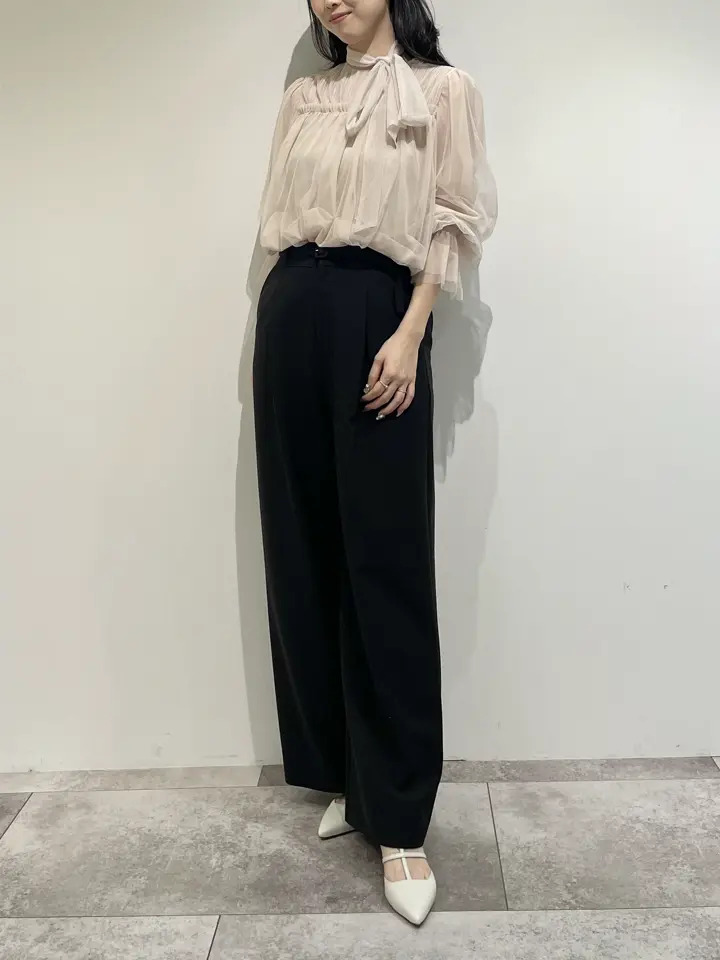 GRACE CONTINENTAL 端場 わかな コーディネート画像