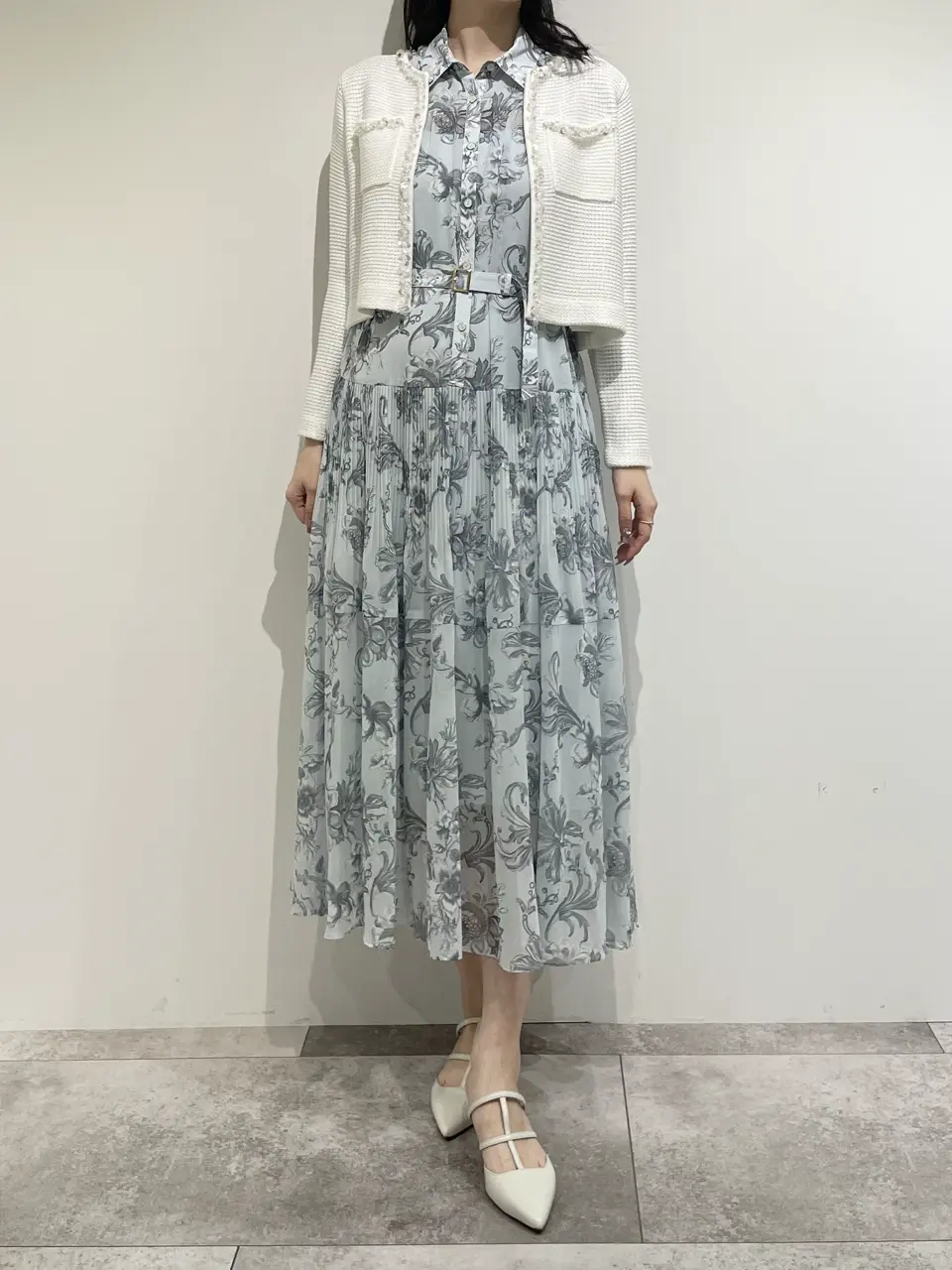 GRACE CONTINENTAL 端場 わかな コーディネート画像