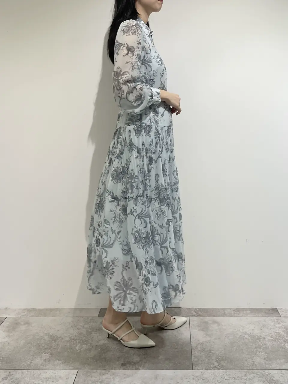 GRACE CONTINENTAL 端場 わかな コーディネート画像