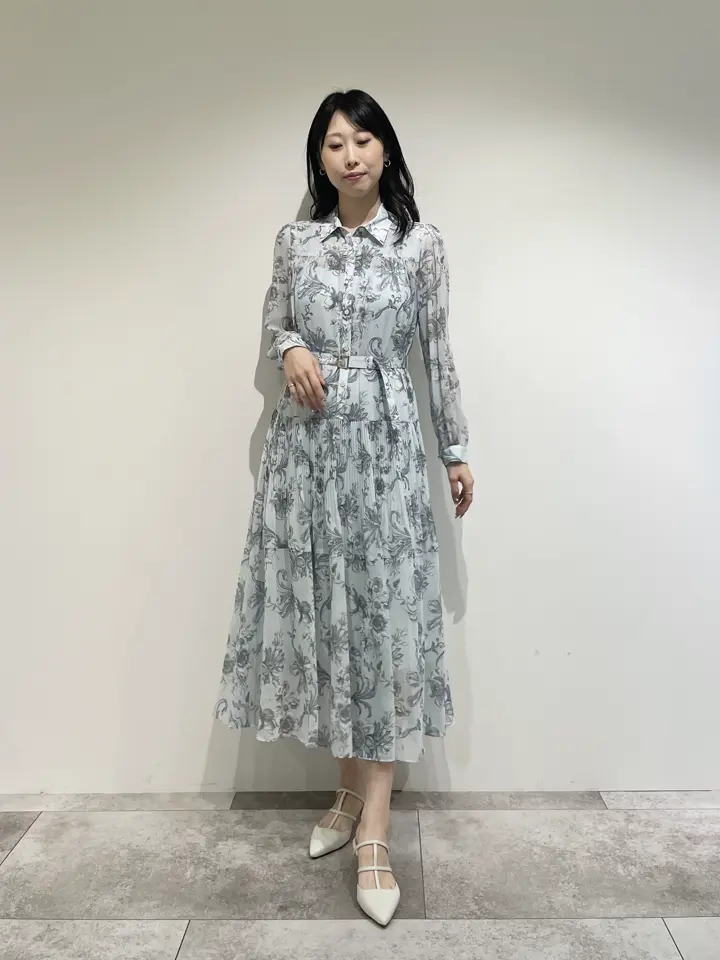 GRACE CONTINENTAL 端場 わかな コーディネート画像