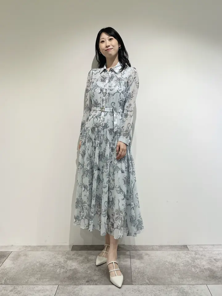 GRACE CONTINENTAL 端場 わかな コーディネート画像