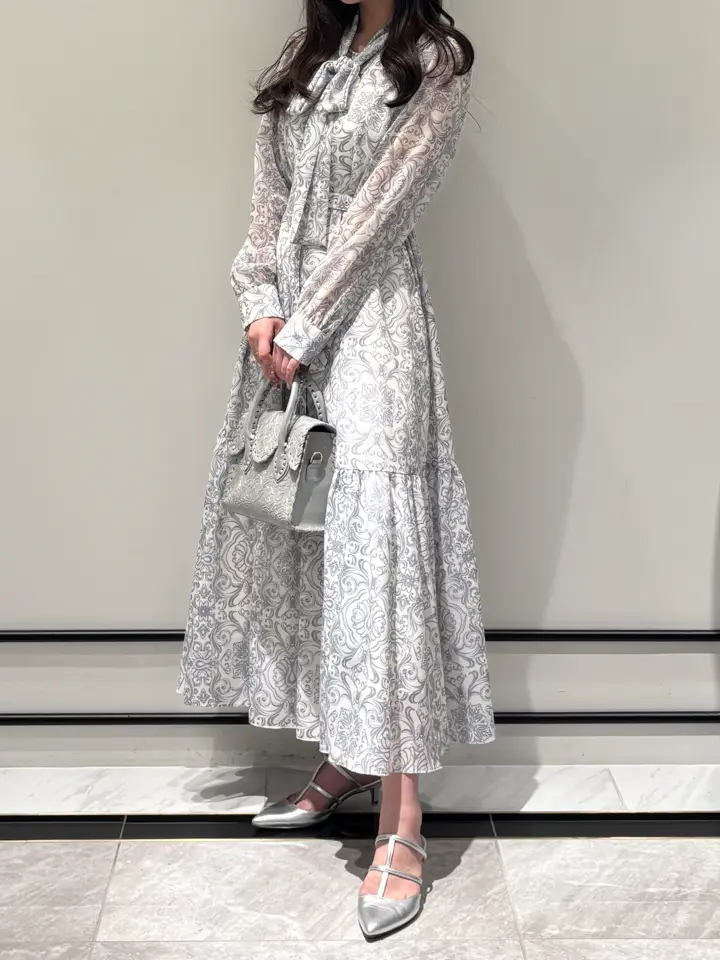 GRACE CONTINENTAL Kikuchi コーディネート画像