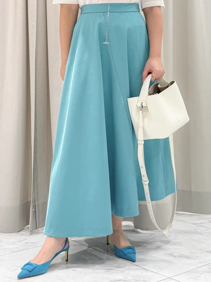 GRACE CONTINENTAL Adachi コーディネート画像