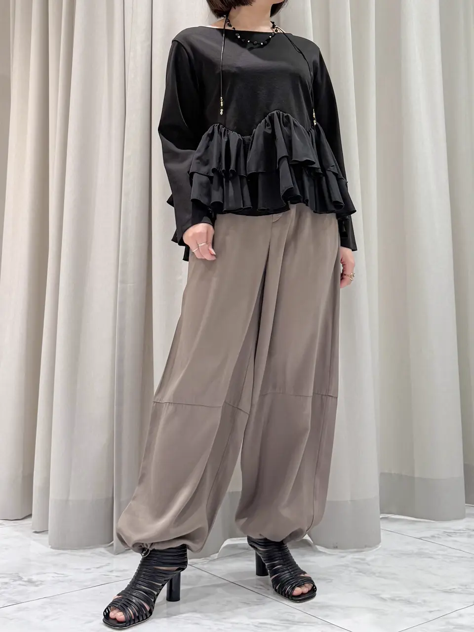 GRACE CONTINENTAL Adachi コーディネート画像