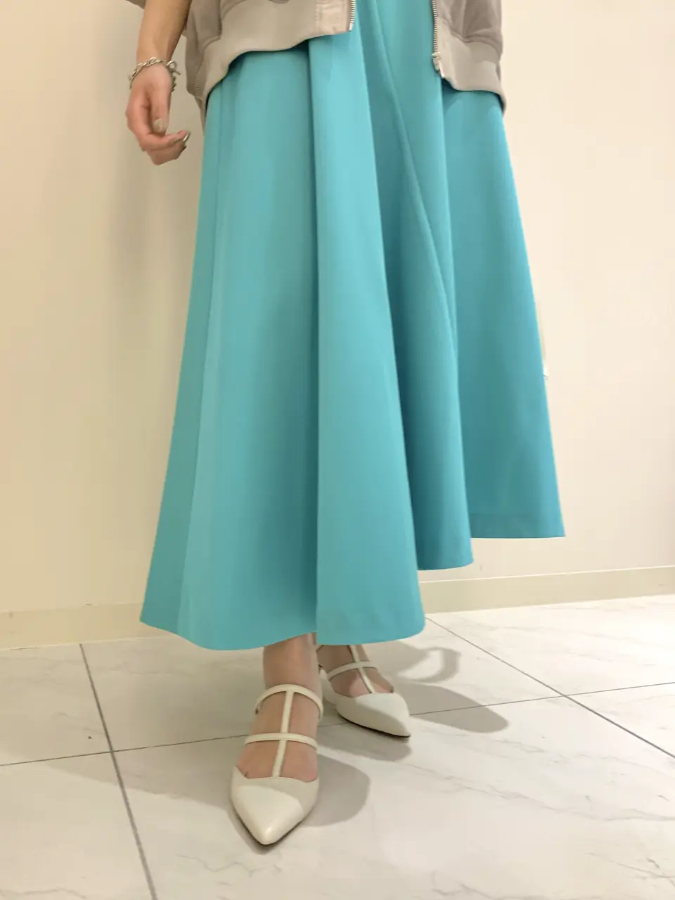 GRACE CONTINENTAL haruka iwasaki コーディネート画像