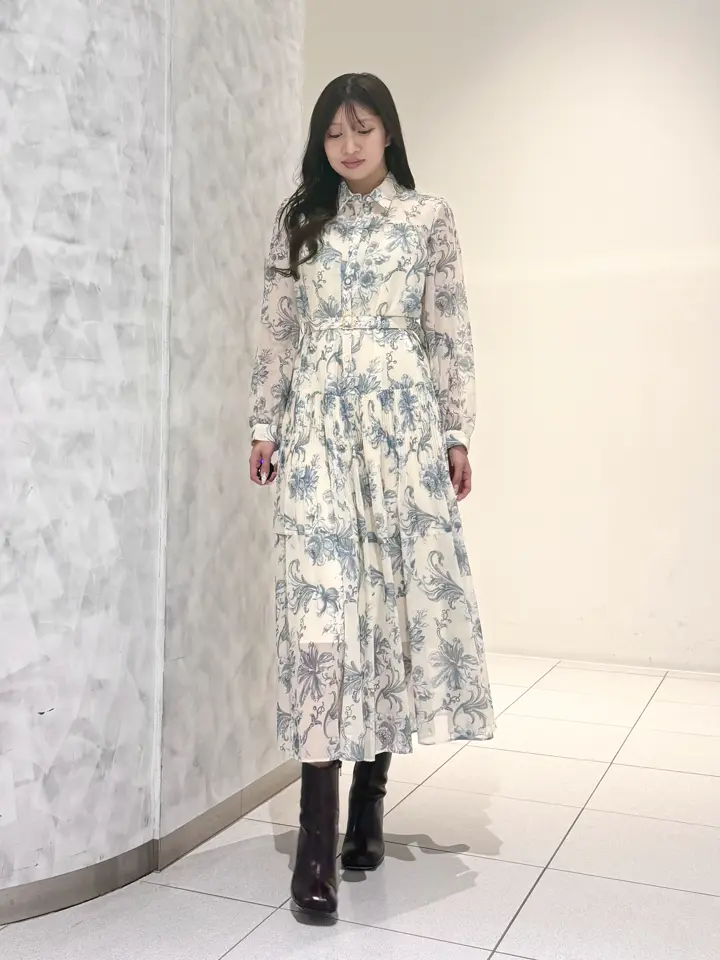 GRACE CONTINENTAL momo コーディネート画像