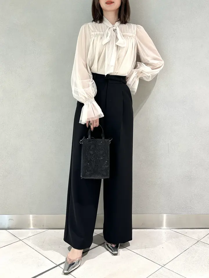 GRACE CONTINENTAL Kogane. コーディネート画像