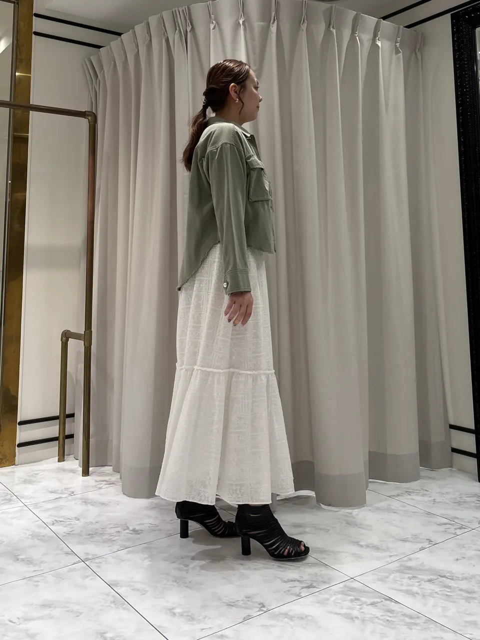 GRACE CONTINENTAL 泉　敦子 コーディネート画像