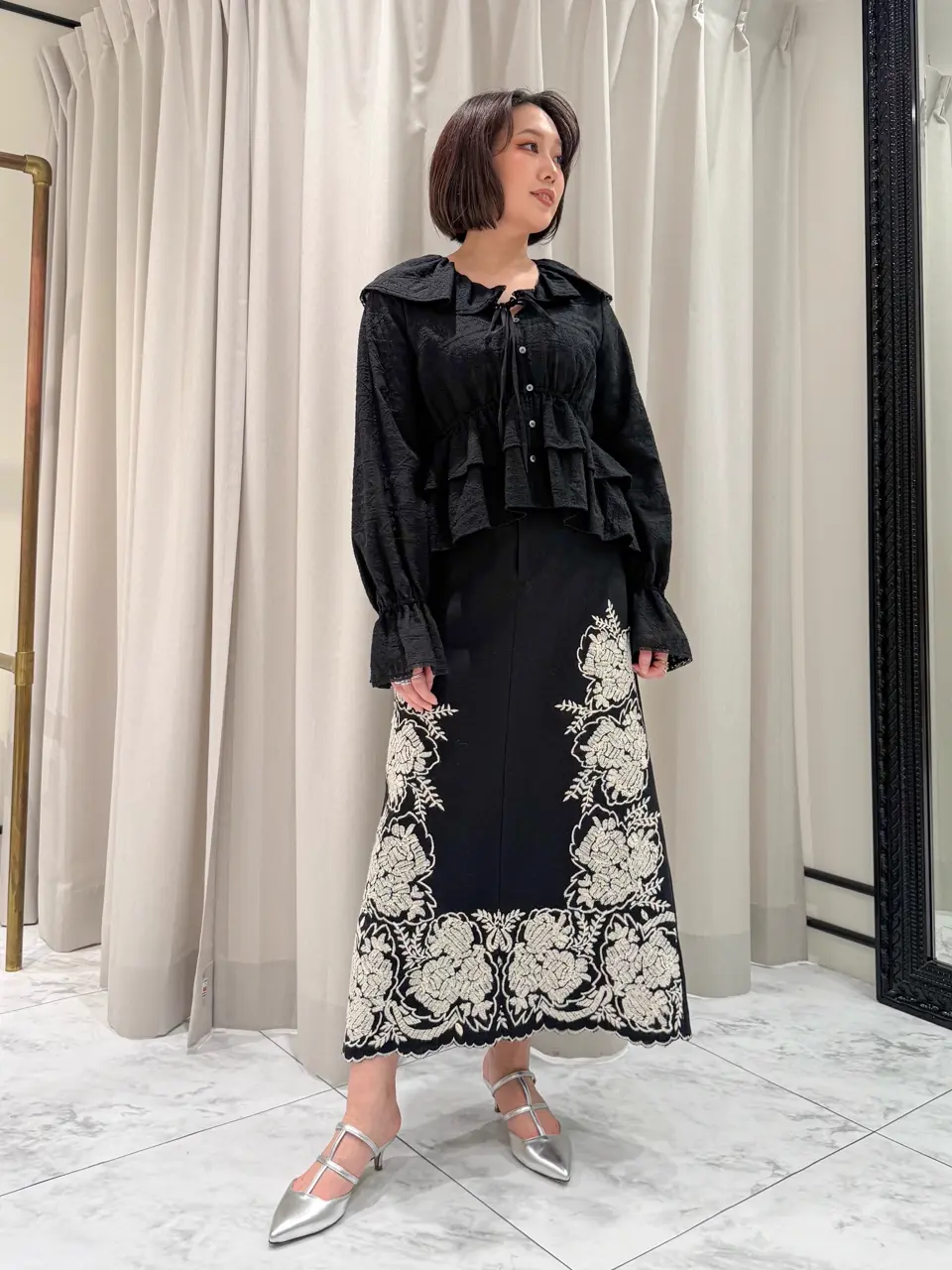 GRACE CONTINENTAL Adachi コーディネート画像