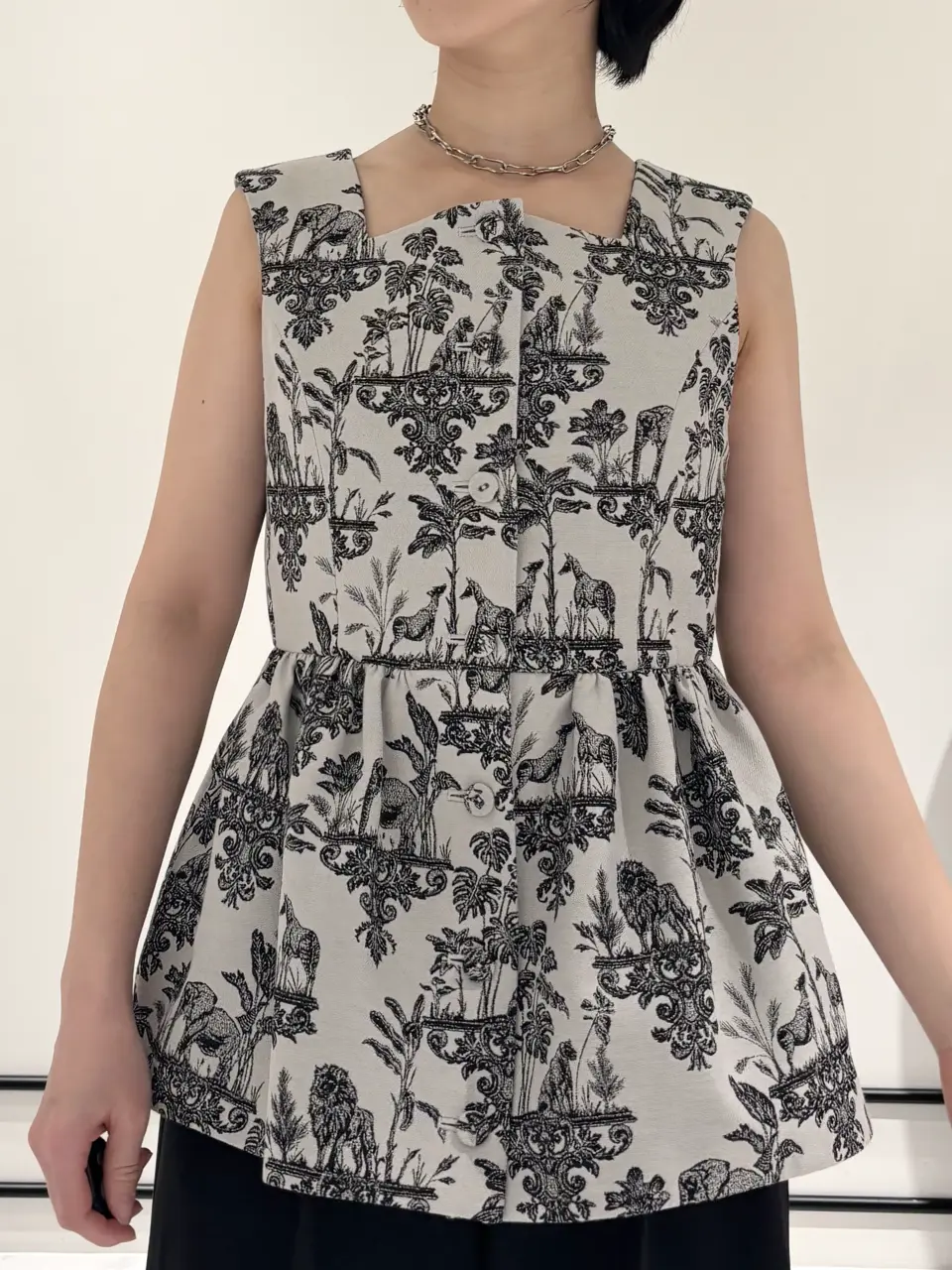 GRACE CONTINENTAL A.FUKUDA コーディネート画像