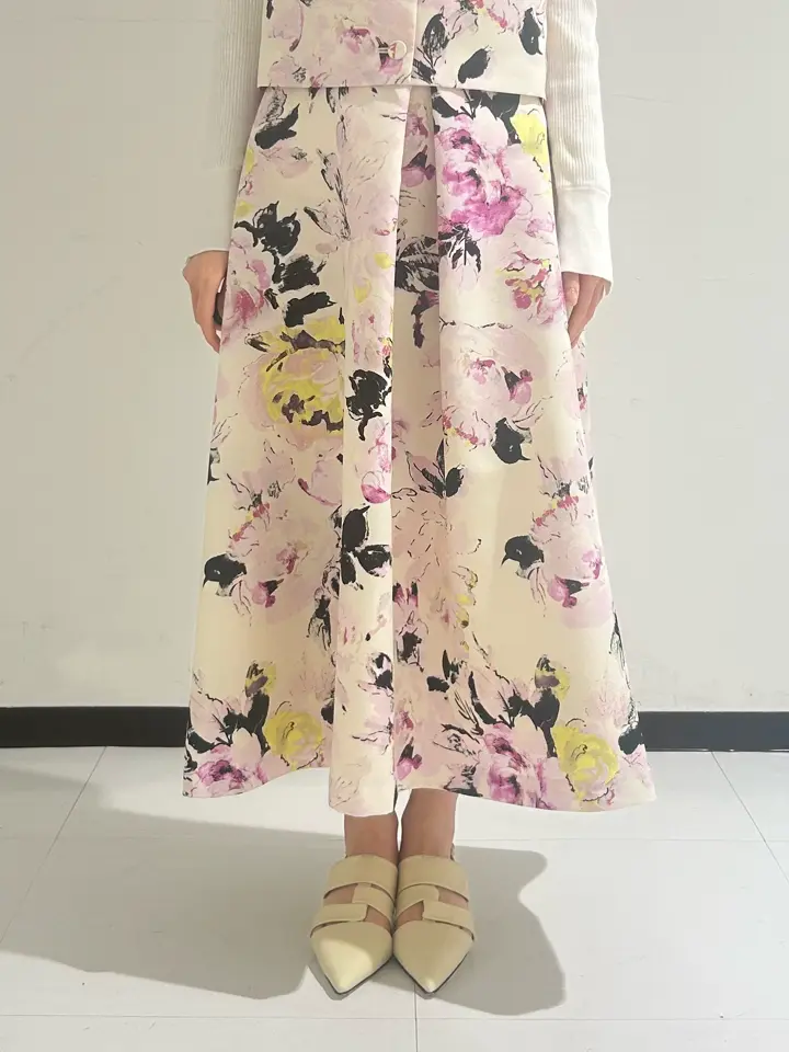 GRACE CONTINENTAL tamaki コーディネート画像