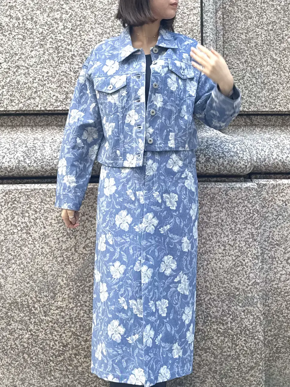 GRACE CONTINENTAL 伊藤　静華 コーディネート画像