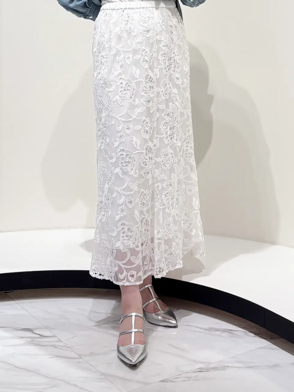 GRACE CONTINENTAL 平野 裕華 コーディネート画像