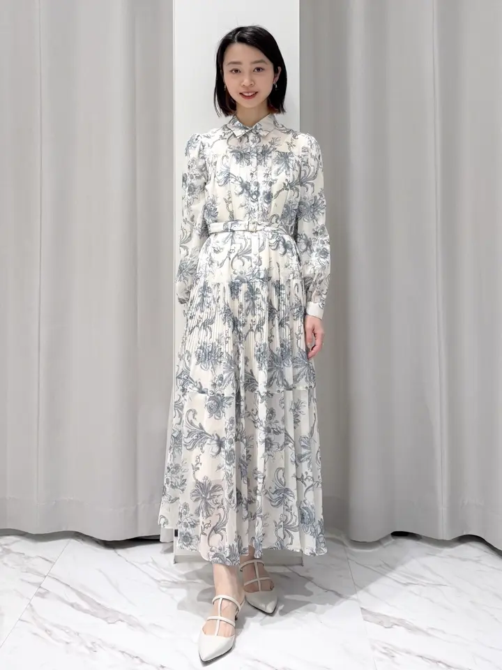 GRACE CONTINENTAL yuri コーディネート画像