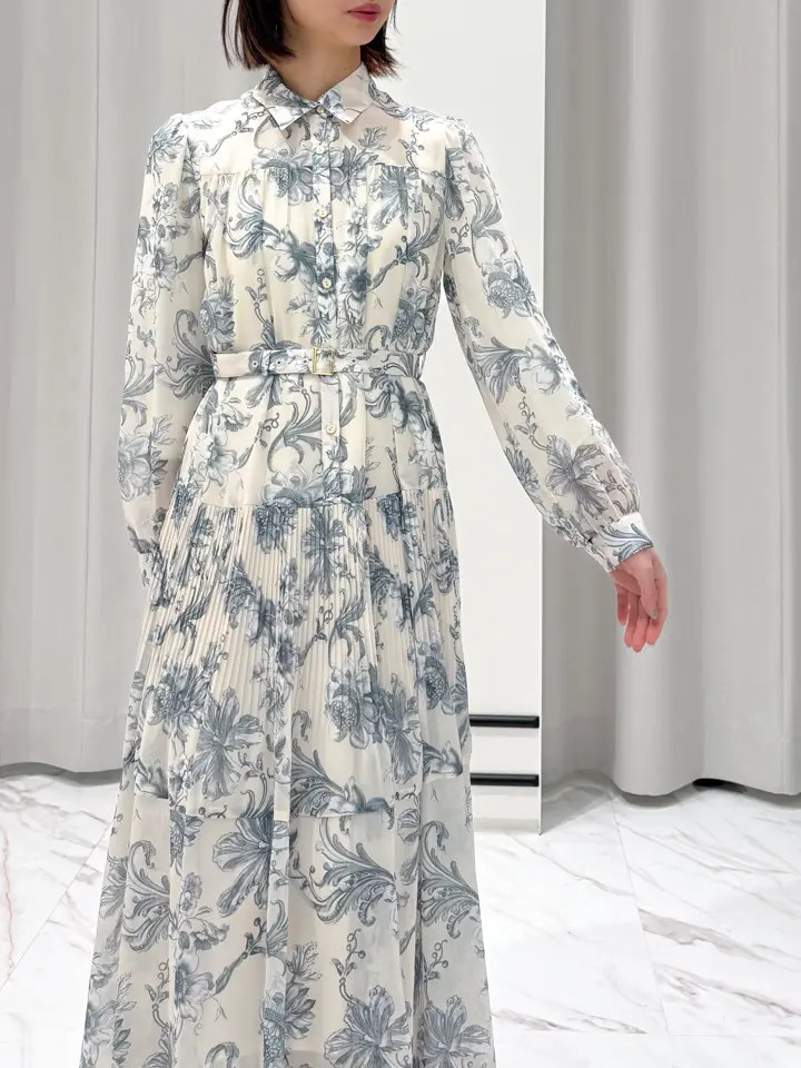 GRACE CONTINENTAL yuri コーディネート画像